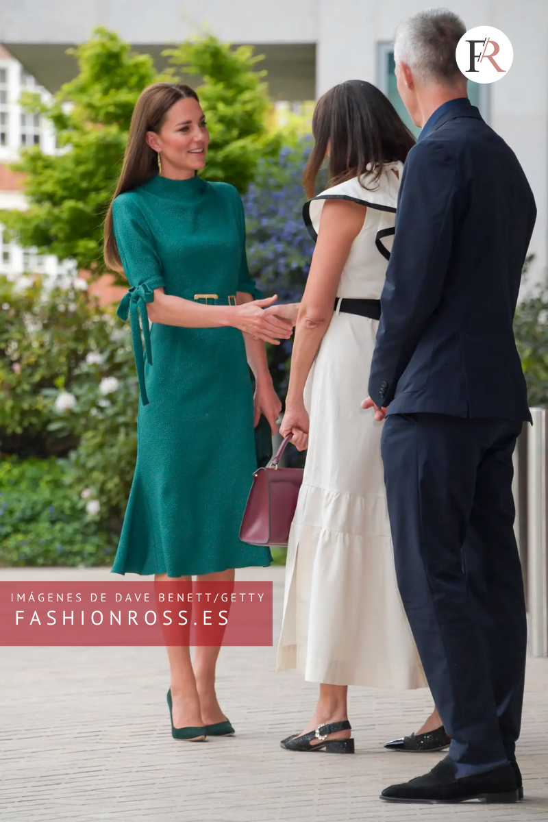 Kate Middleton vestido verde midi de alta costura